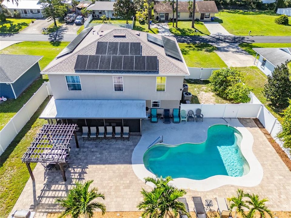 For Sale: $474,000 (4 beds, 2 baths, 2760 Square Feet)