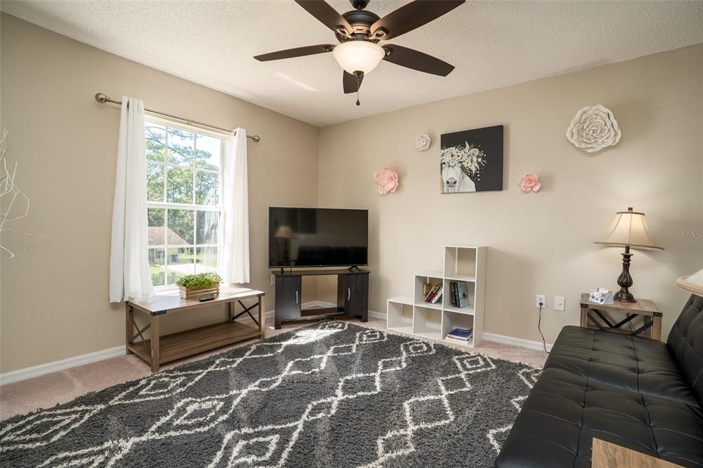 For Sale: $474,000 (4 beds, 2 baths, 2760 Square Feet)