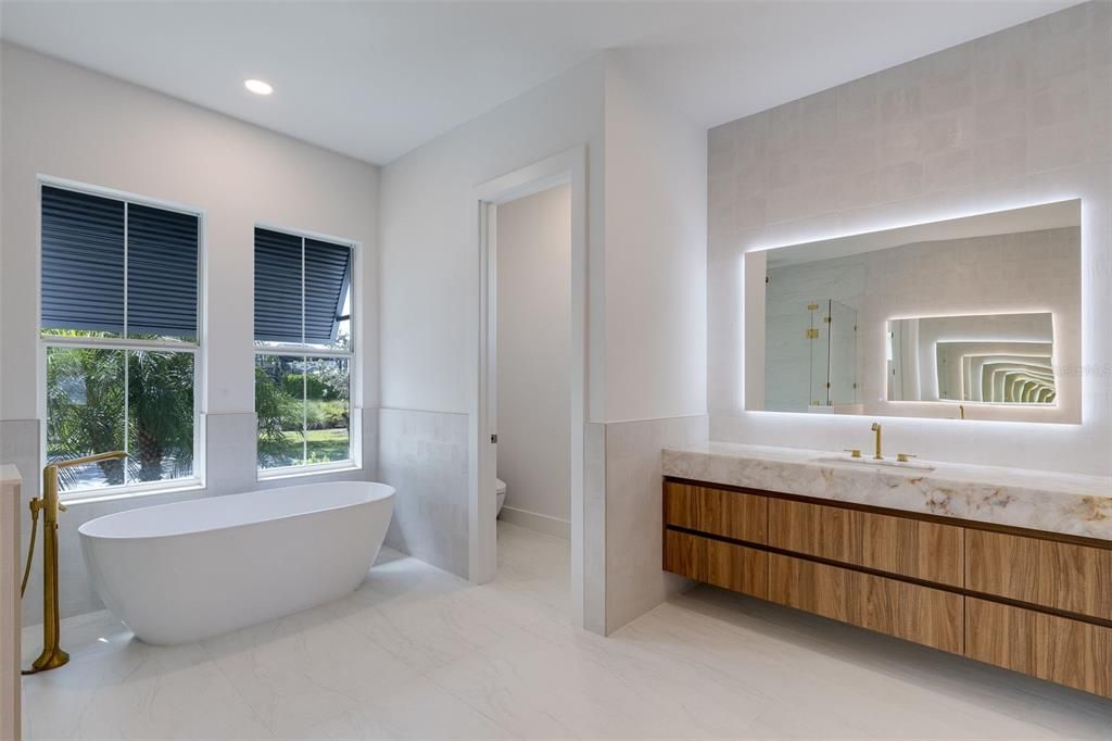 На продажу: $1,995,000 (3 спален, 3 ванн, 2782 Квадратных фут)