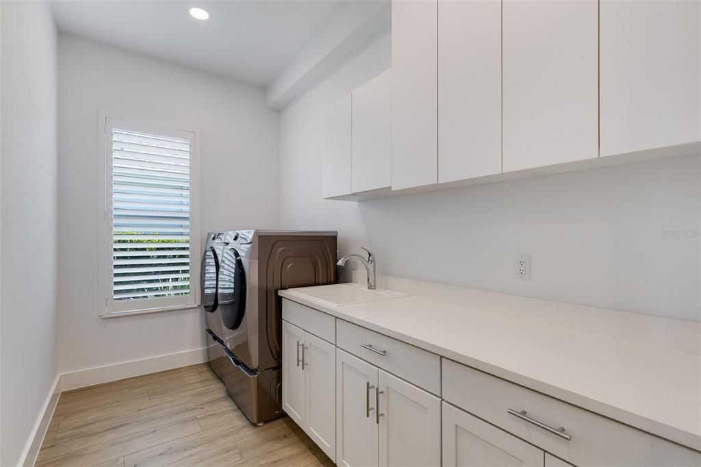 На продажу: $1,995,000 (3 спален, 3 ванн, 2782 Квадратных фут)