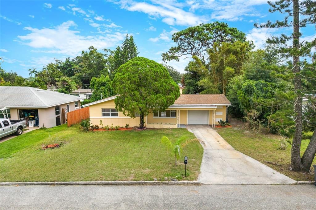 En Venta: $425,000 (3 camas, 2 baños, 1721 Pies cuadrados)