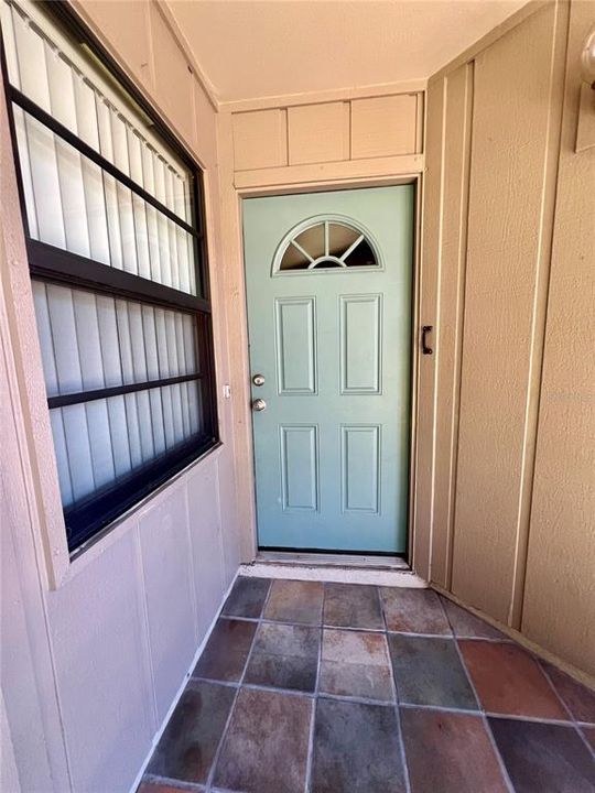 Active With Contract: $175,000 (2 beds, 2 baths, 930 Square Feet)