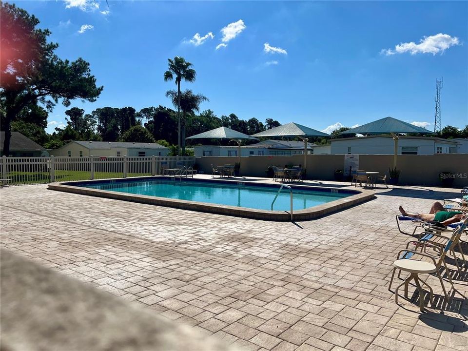 Active With Contract: $175,000 (2 beds, 2 baths, 930 Square Feet)