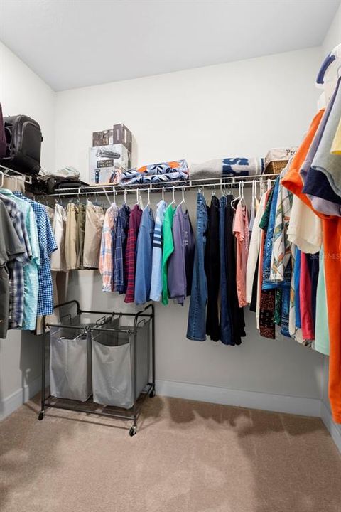 For Sale: $389,500 (4 beds, 2 baths, 1844 Square Feet)