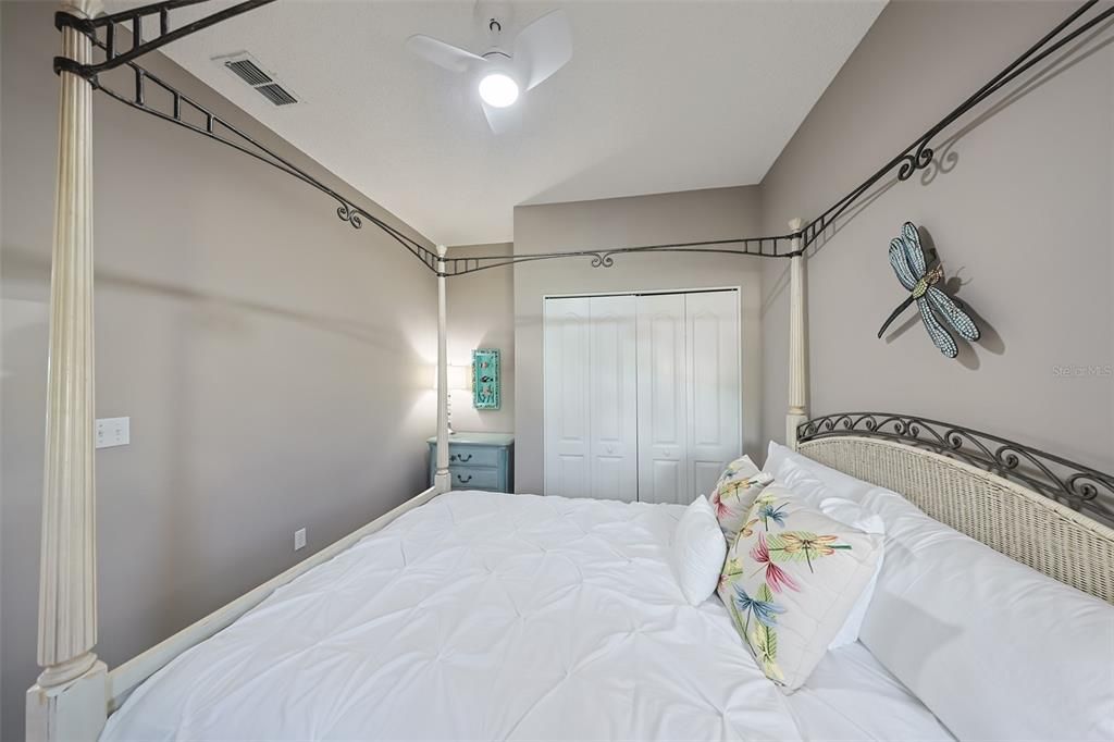 待售: $349,900 (3 贝兹, 2 浴室, 1429 平方英尺)