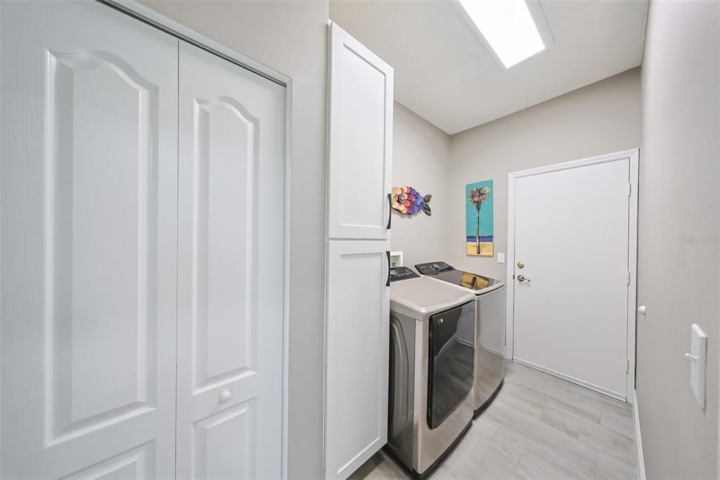 待售: $349,900 (3 贝兹, 2 浴室, 1429 平方英尺)