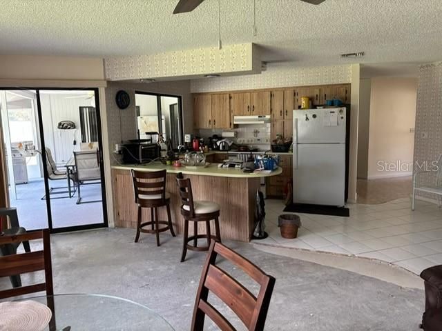 For Sale: $259,900 (3 beds, 2 baths, 2256 Square Feet)