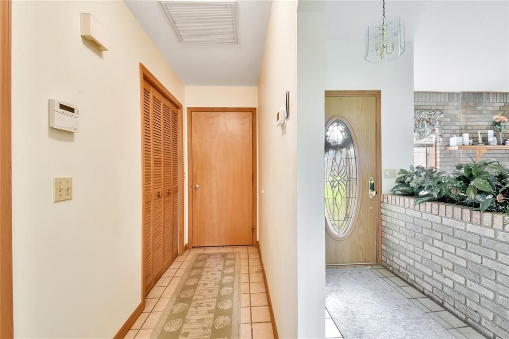 待售: $680,000 (3 贝兹, 2 浴室, 1820 平方英尺)