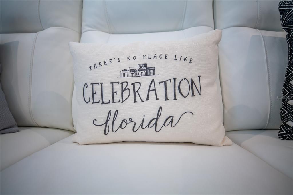 En Venta: $1,289,000 (5 camas, 4 baños, 3292 Pies cuadrados)