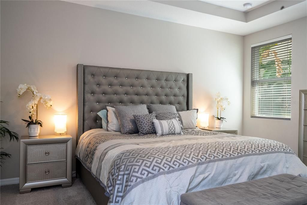 For Sale: $530,000 (3 beds, 2 baths, 1864 Square Feet)