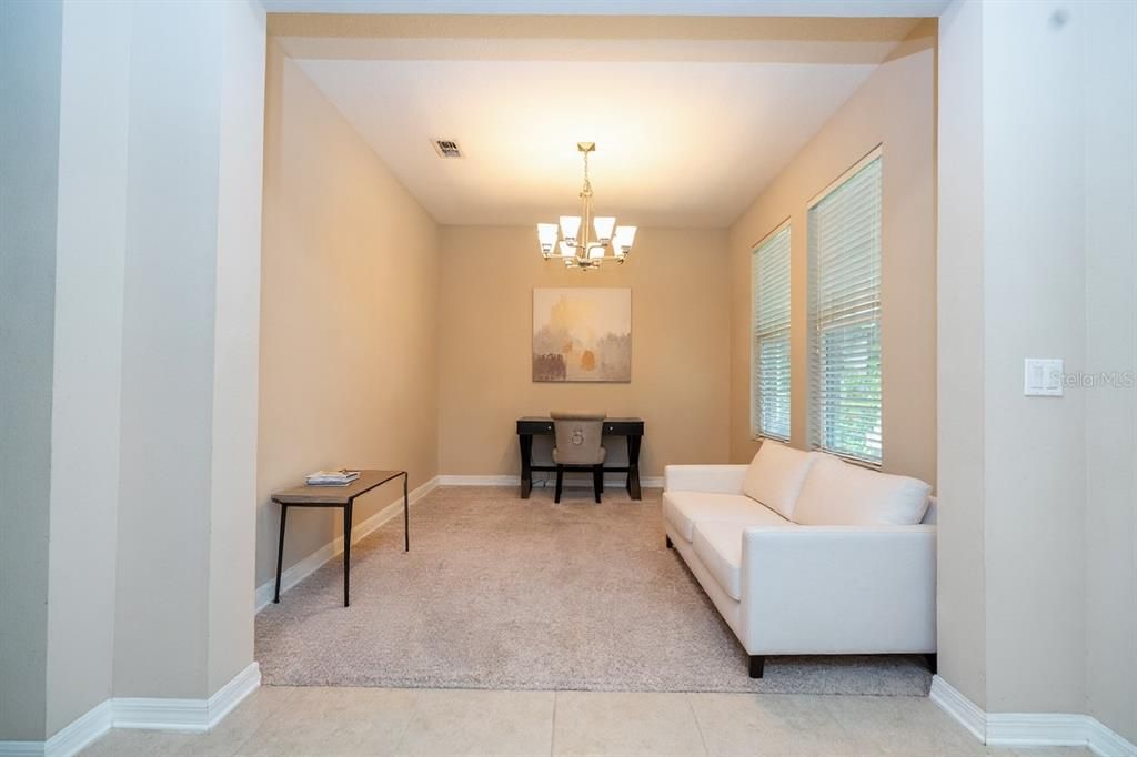 For Sale: $530,000 (3 beds, 2 baths, 1864 Square Feet)