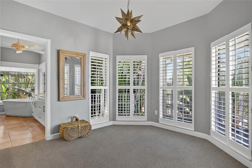 For Sale: $999,000 (4 beds, 3 baths, 2971 Square Feet)