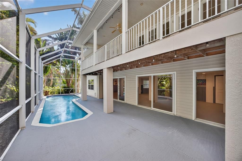 For Sale: $999,000 (4 beds, 3 baths, 2971 Square Feet)