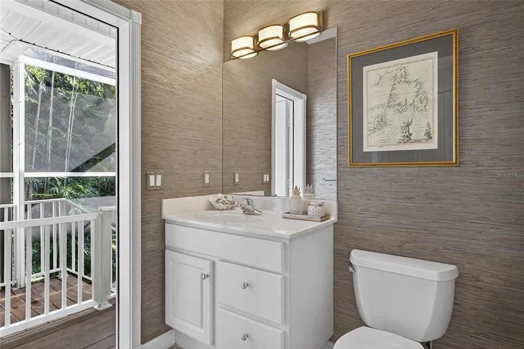 For Sale: $999,000 (4 beds, 3 baths, 2971 Square Feet)