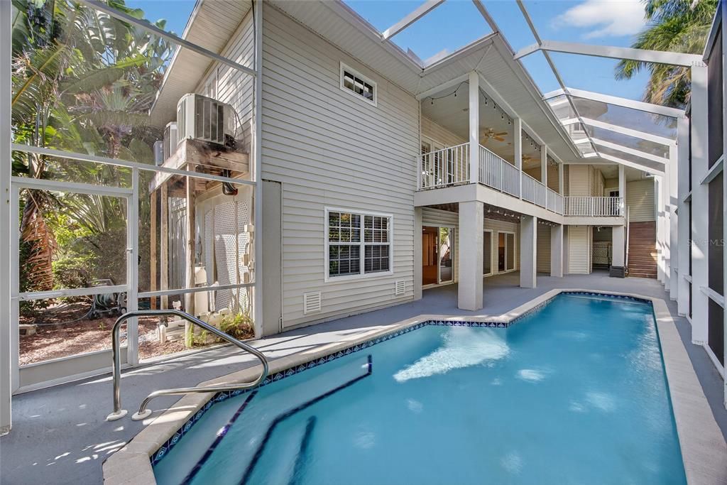 For Sale: $999,000 (4 beds, 3 baths, 2971 Square Feet)