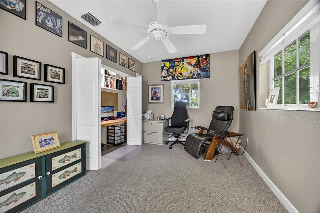 For Sale: $999,000 (4 beds, 3 baths, 2971 Square Feet)