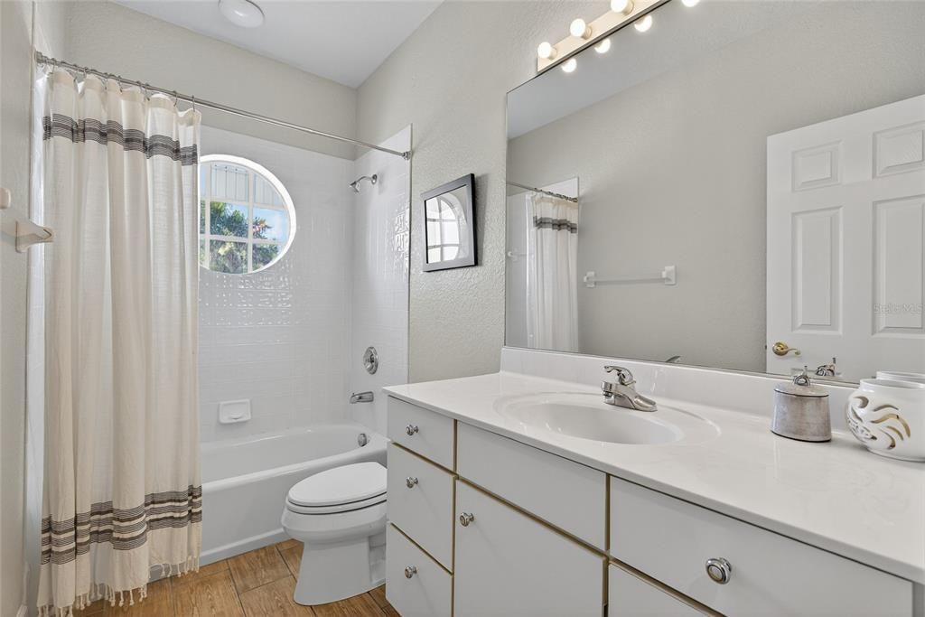 For Sale: $999,000 (4 beds, 3 baths, 2971 Square Feet)