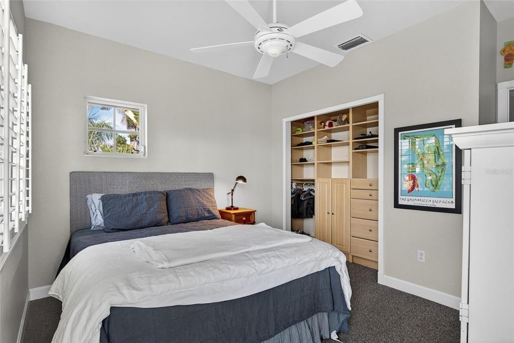 For Sale: $999,000 (4 beds, 3 baths, 2971 Square Feet)