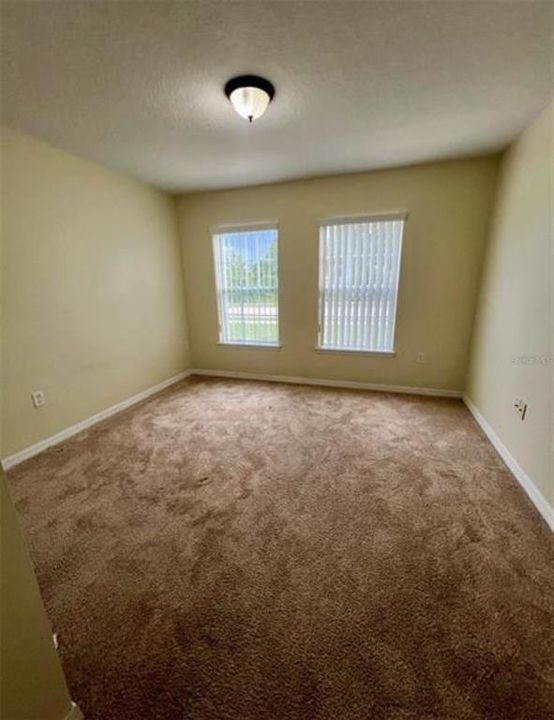 For Rent: $2,200 (3 beds, 2 baths, 1673 Square Feet)