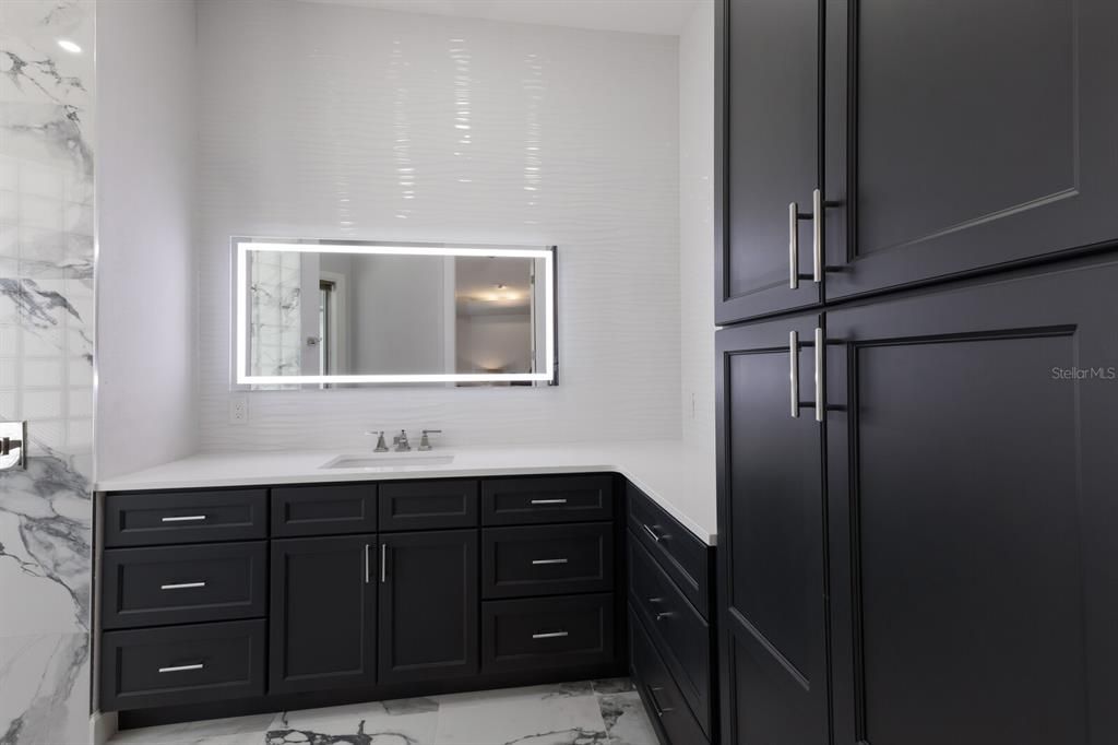 待售: $3,995,000 (4 贝兹, 5 浴室, 6705 平方英尺)