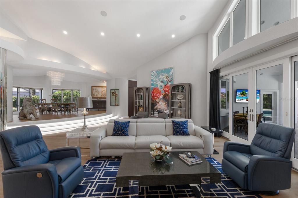 待售: $3,995,000 (4 贝兹, 5 浴室, 6705 平方英尺)