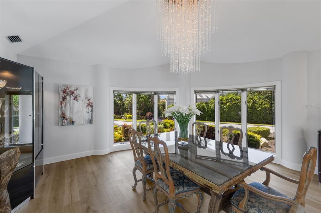 待售: $3,995,000 (4 贝兹, 5 浴室, 6705 平方英尺)