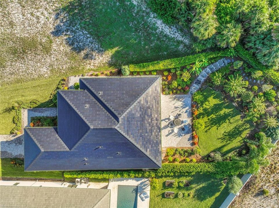 Под контрактом: $999,999 (3 спален, 2 ванн, 2572 Квадратных фут)