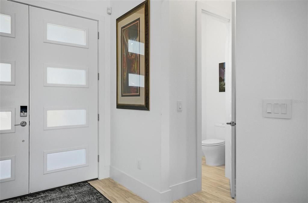 Под контрактом: $999,999 (3 спален, 2 ванн, 2572 Квадратных фут)