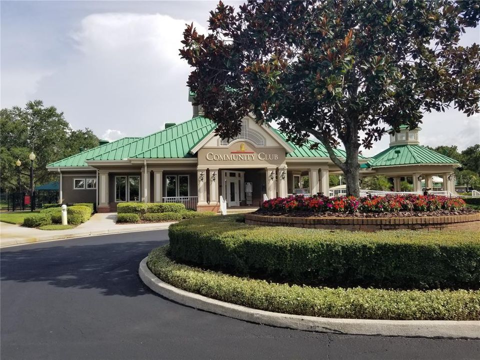 合同活跃: $2,450 (3 贝兹, 2 浴室, 1802 平方英尺)