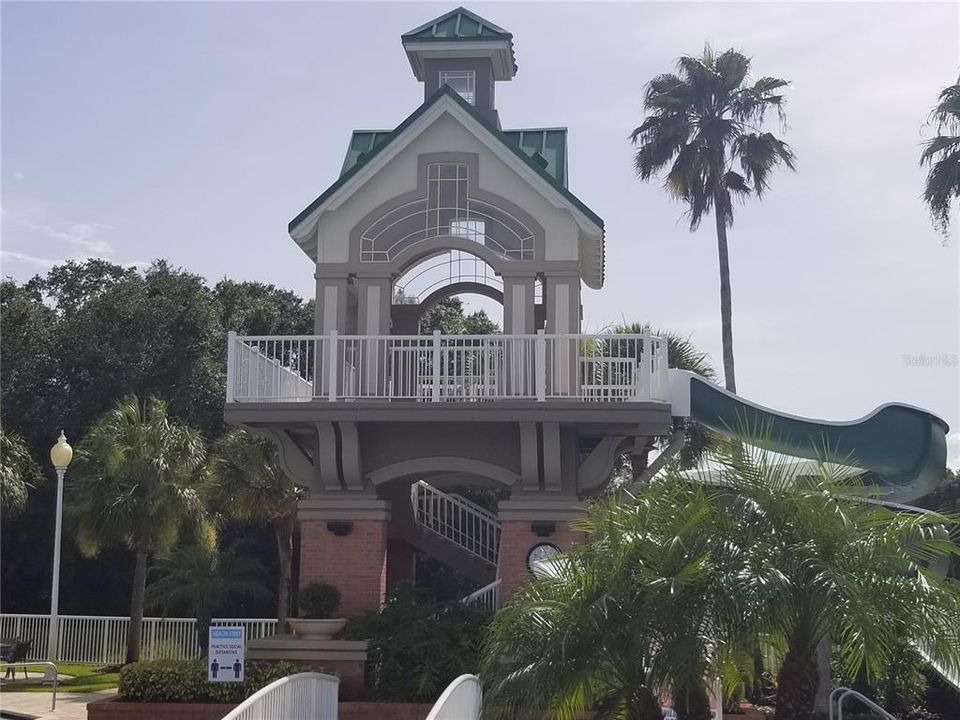 合同活跃: $2,450 (3 贝兹, 2 浴室, 1802 平方英尺)