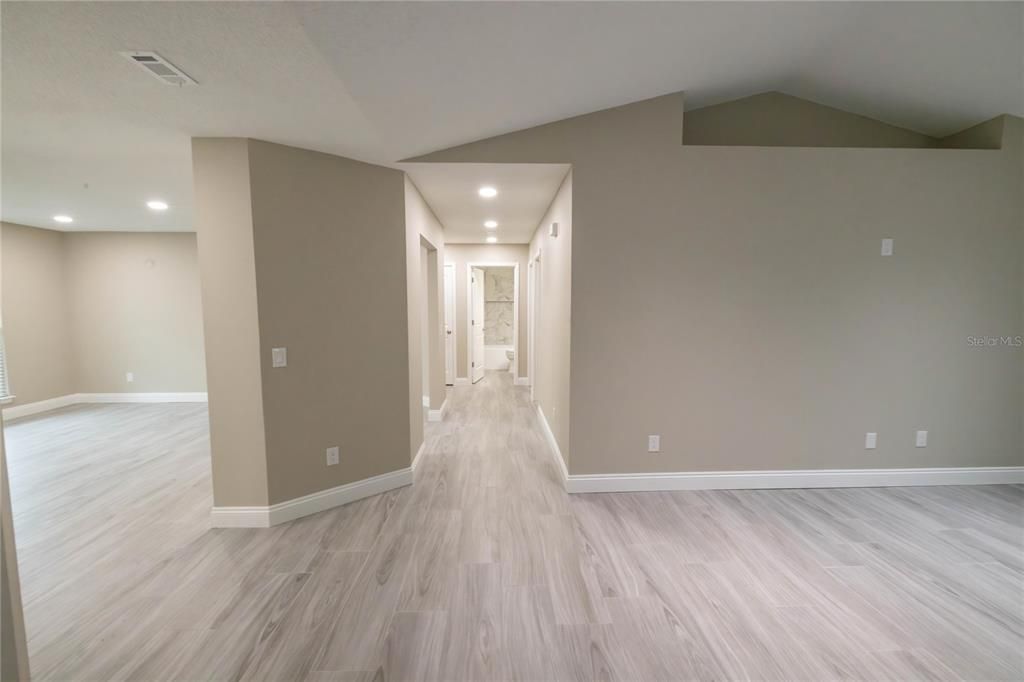 For Sale: $429,900 (4 beds, 2 baths, 2285 Square Feet)