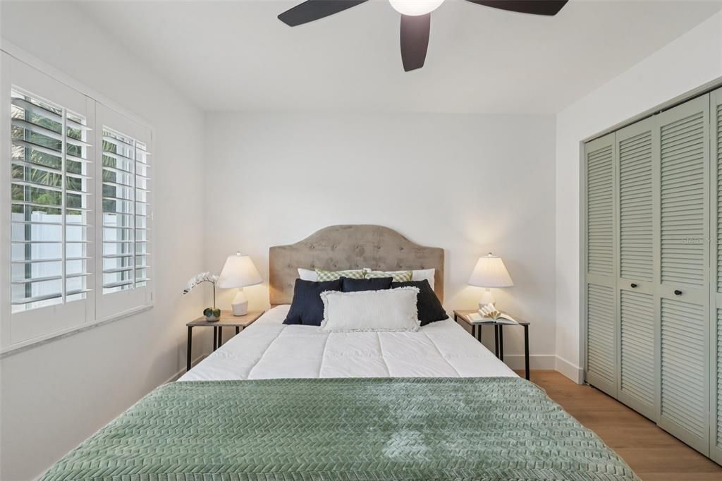 Active With Contract: $599,900 (3 beds, 2 baths, 1526 Square Feet)