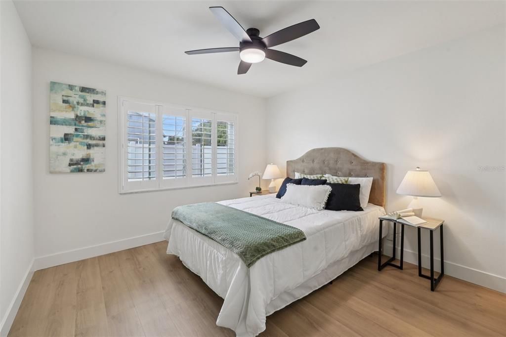 Active With Contract: $599,900 (3 beds, 2 baths, 1526 Square Feet)