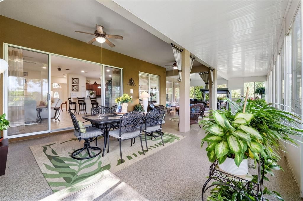 For Sale: $825,000 (4 beds, 3 baths, 2939 Square Feet)