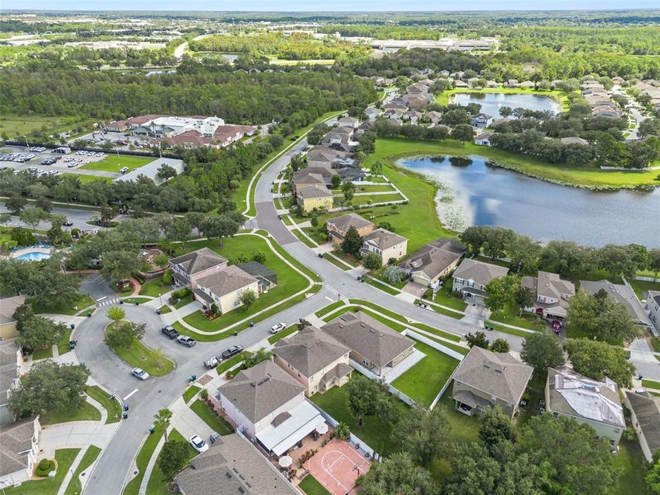 For Sale: $535,000 (6 beds, 3 baths, 2768 Square Feet)