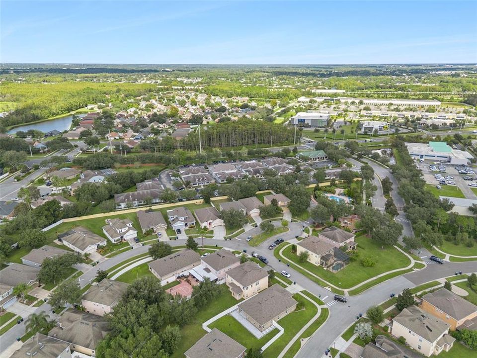 For Sale: $535,000 (6 beds, 3 baths, 2768 Square Feet)