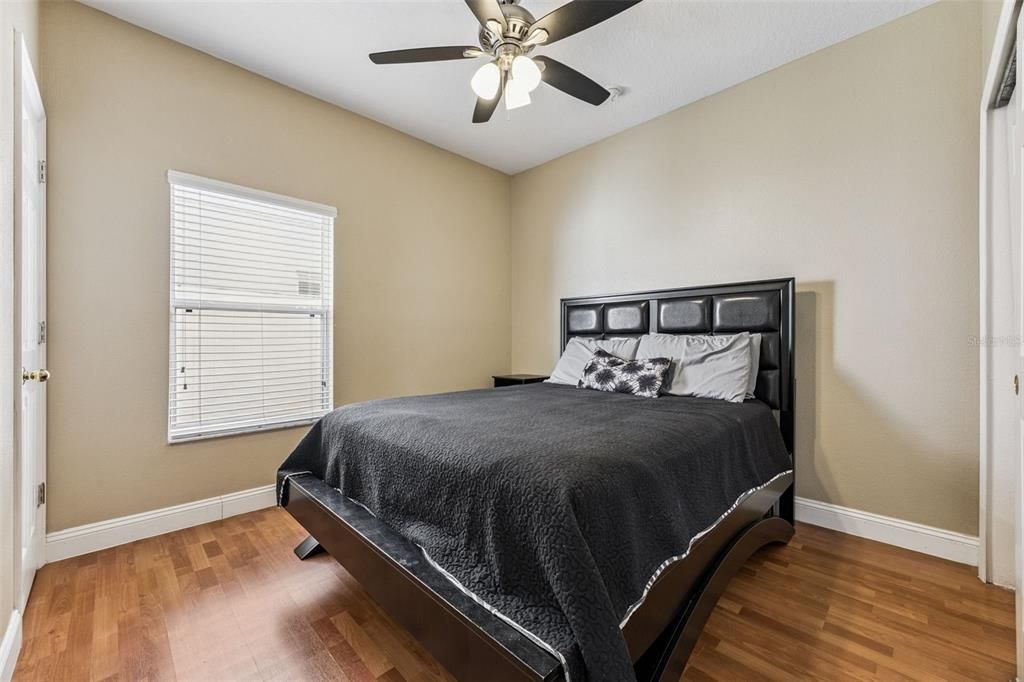 For Sale: $535,000 (6 beds, 3 baths, 2768 Square Feet)