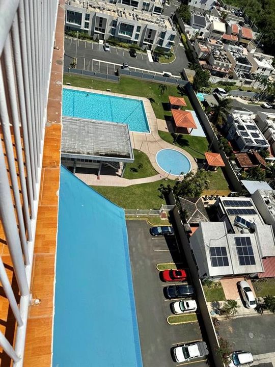 待售: $325,000 (2 贝兹, 2 浴室, 1200 平方英尺)