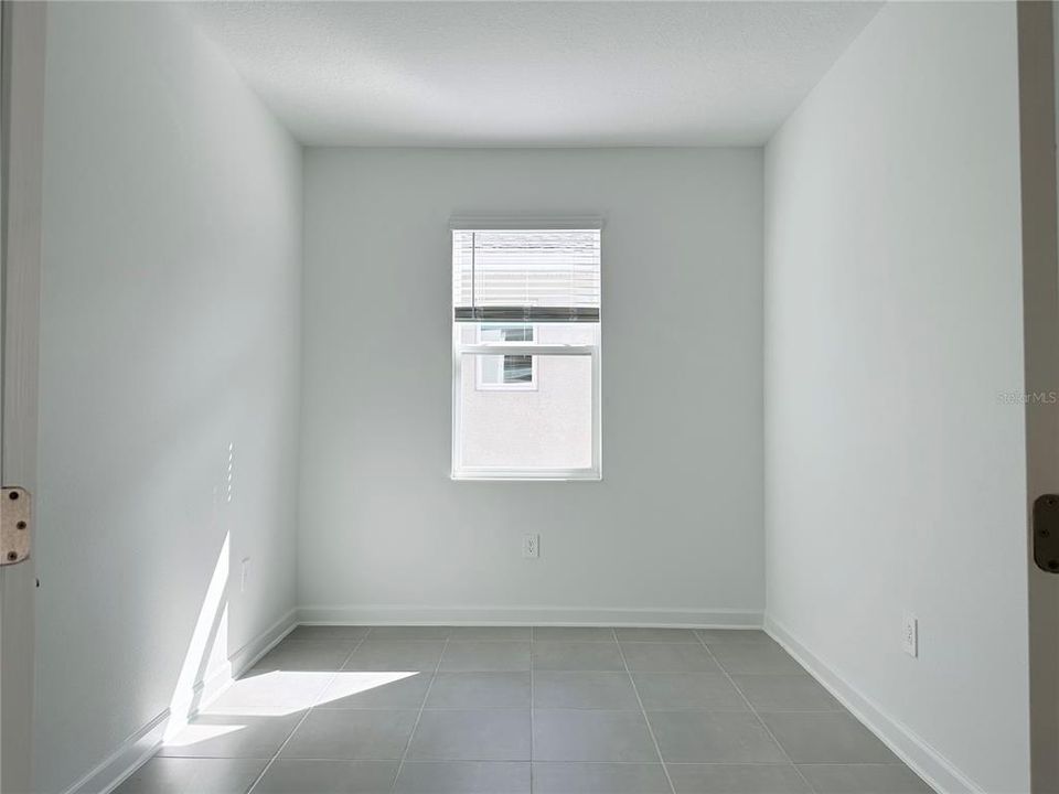 出租: $2,595 (4 贝兹, 3 浴室, 2109 平方英尺)