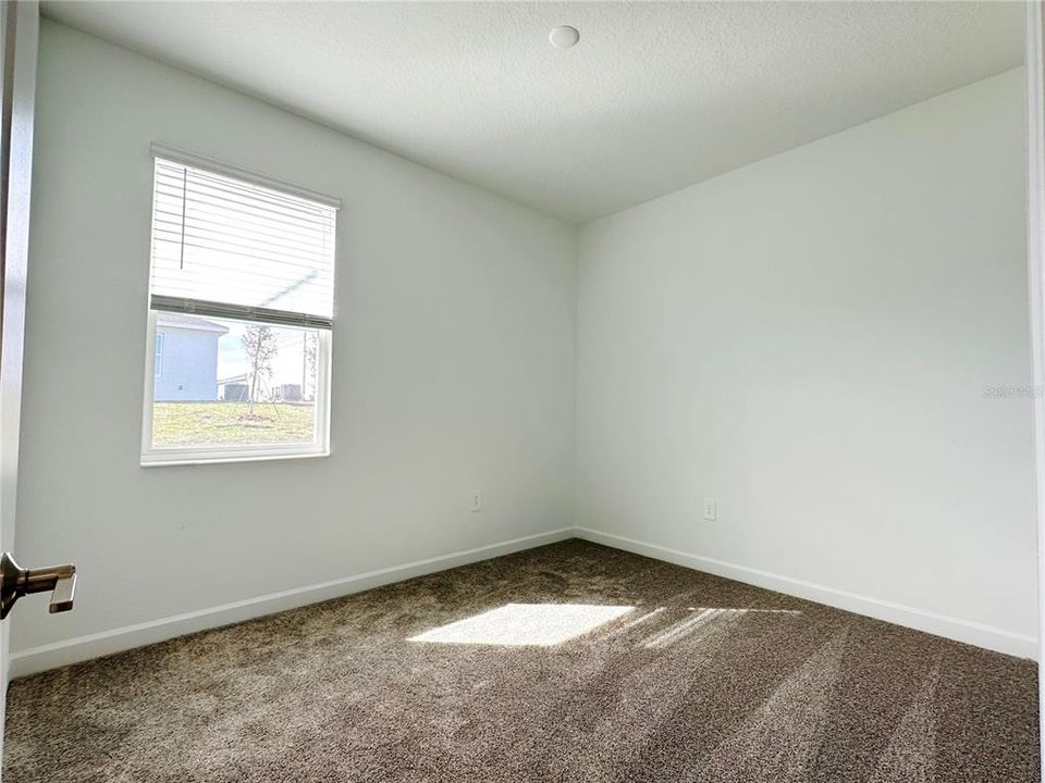 出租: $2,595 (4 贝兹, 3 浴室, 2109 平方英尺)