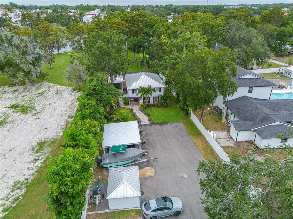 For Sale: $945,000 (4 beds, 2 baths, 2385 Square Feet)