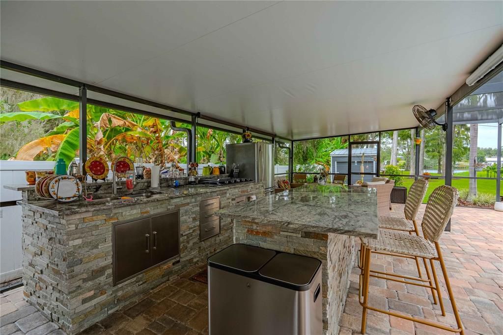 For Sale: $945,000 (4 beds, 2 baths, 2385 Square Feet)