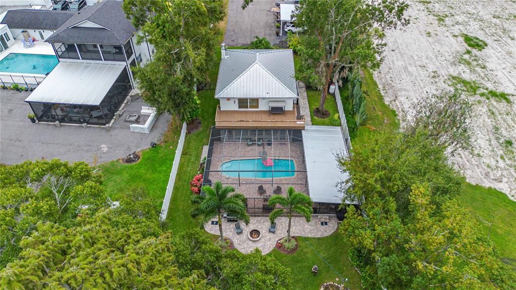 For Sale: $945,000 (4 beds, 2 baths, 2385 Square Feet)