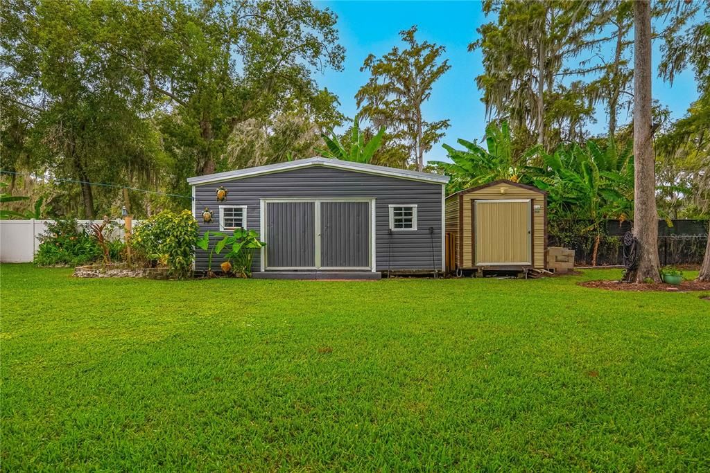 For Sale: $945,000 (4 beds, 2 baths, 2385 Square Feet)