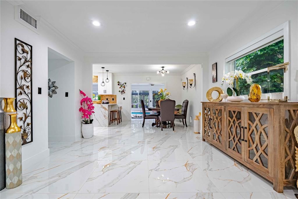 For Sale: $945,000 (4 beds, 2 baths, 2385 Square Feet)