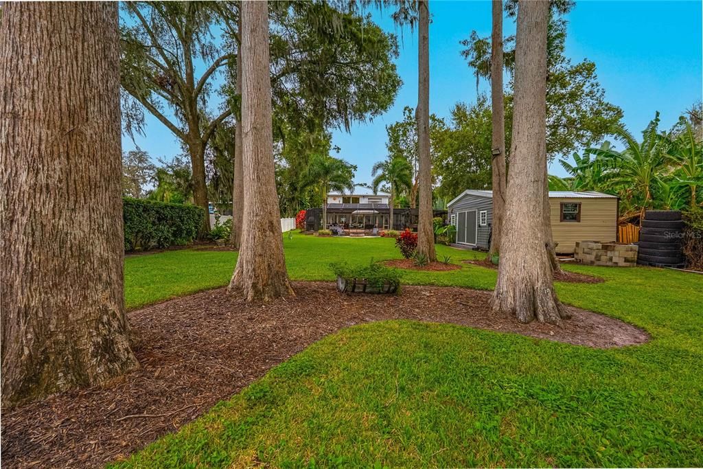 For Sale: $945,000 (4 beds, 2 baths, 2385 Square Feet)