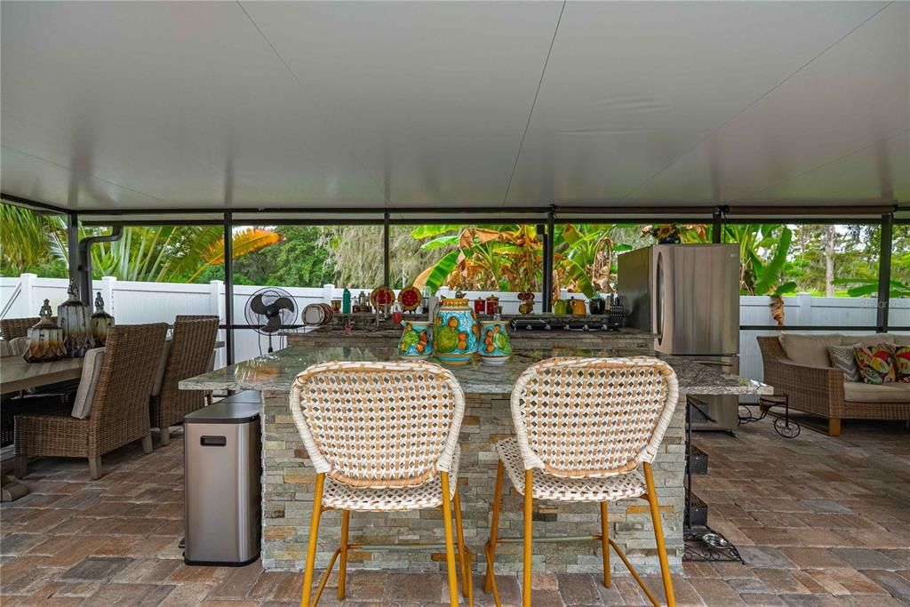 For Sale: $945,000 (4 beds, 2 baths, 2385 Square Feet)