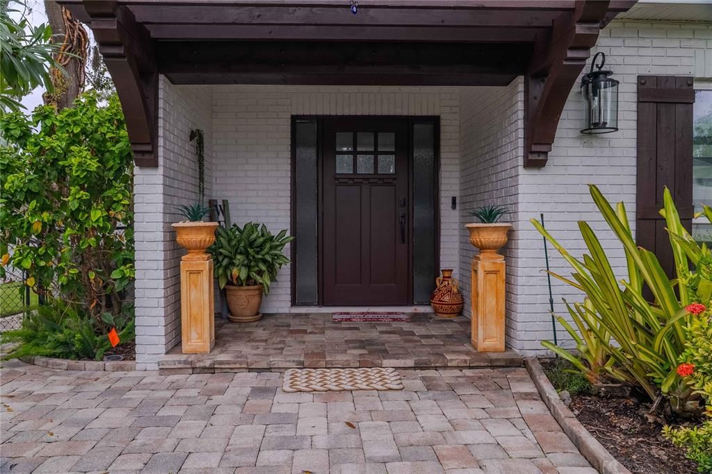 For Sale: $945,000 (4 beds, 2 baths, 2385 Square Feet)