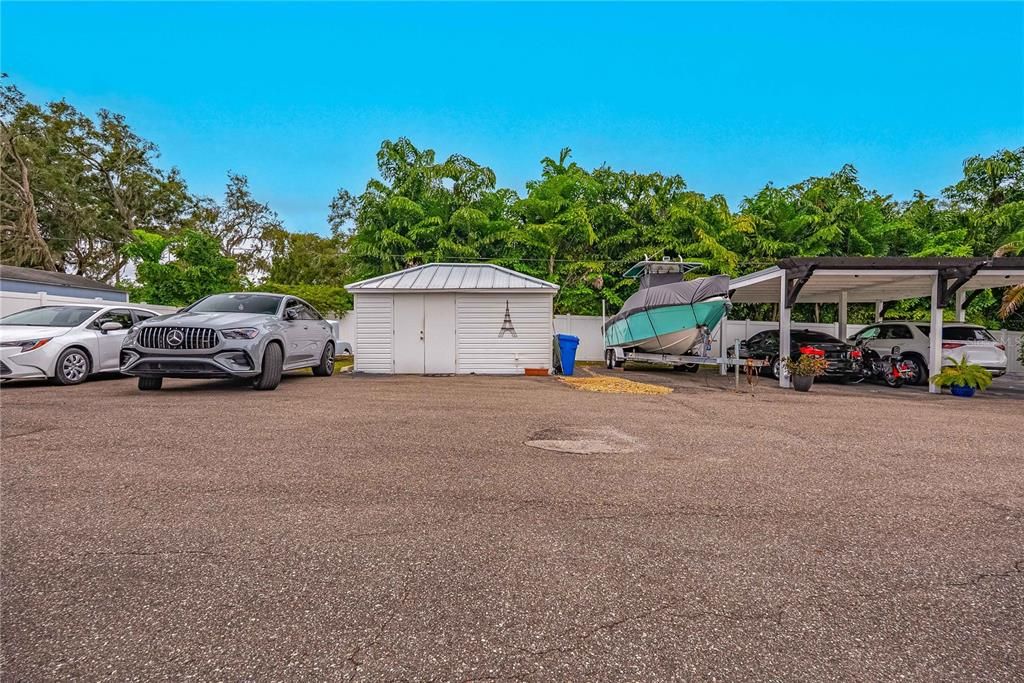 For Sale: $945,000 (4 beds, 2 baths, 2385 Square Feet)