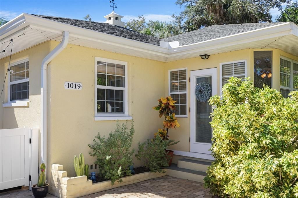 待售: $675,000 (3 贝兹, 2 浴室, 1686 平方英尺)